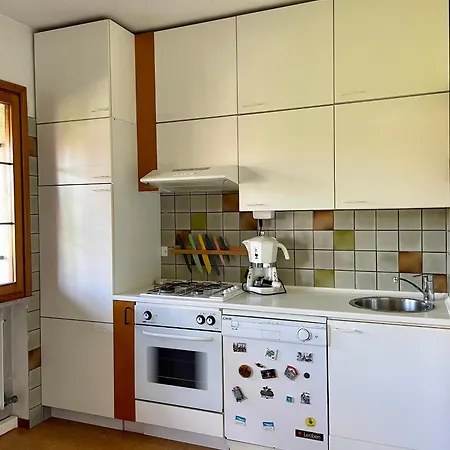 Residenza Rugiada 利尼亚诺萨比亚多罗