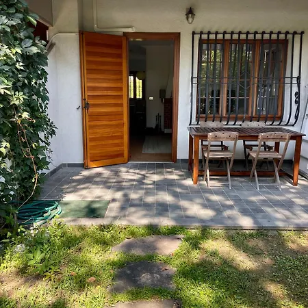 Residenza Rugiada 利尼亚诺萨比亚多罗